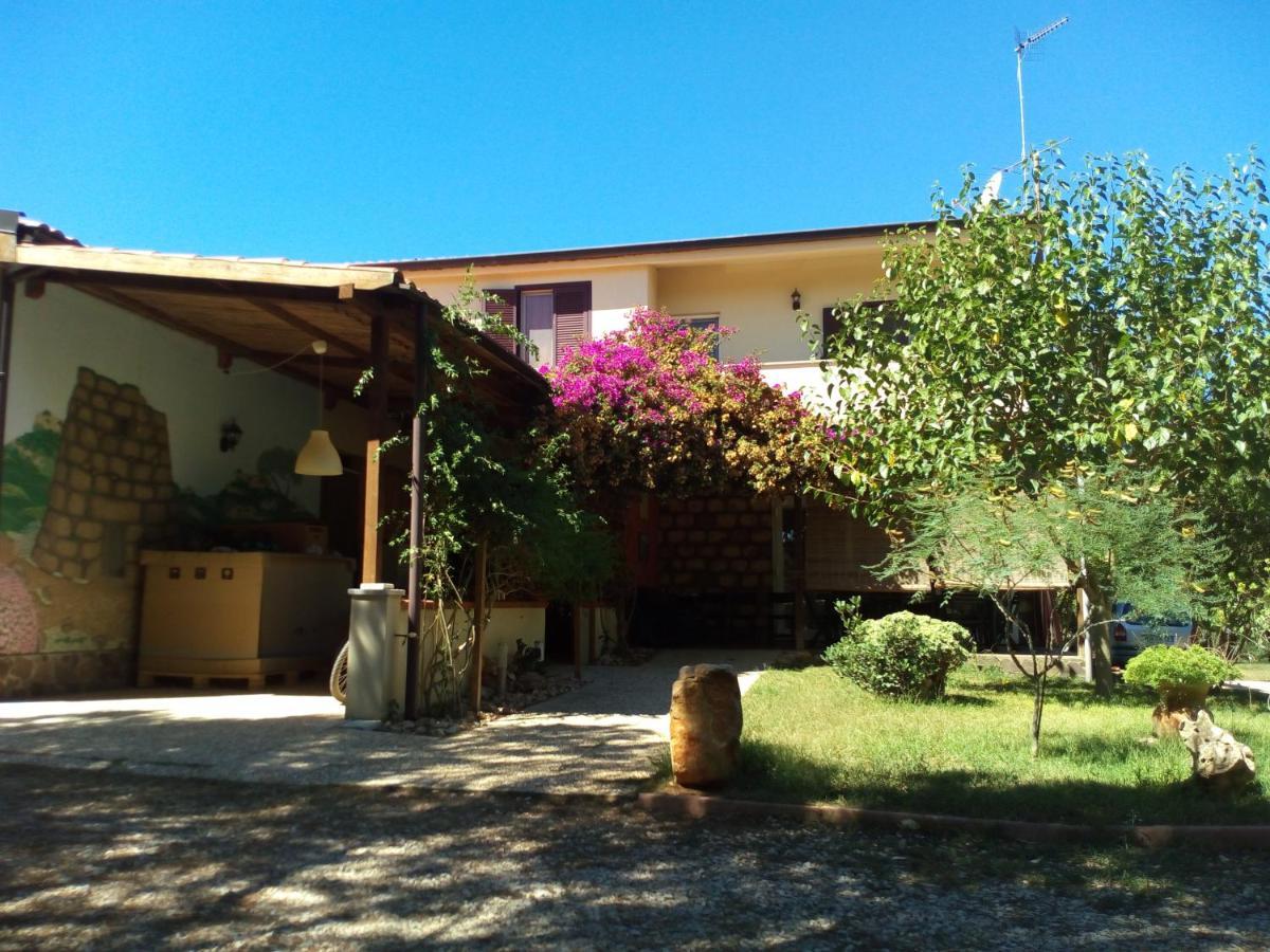 B&B Las Piccas Santa Maria la Palma Luaran gambar